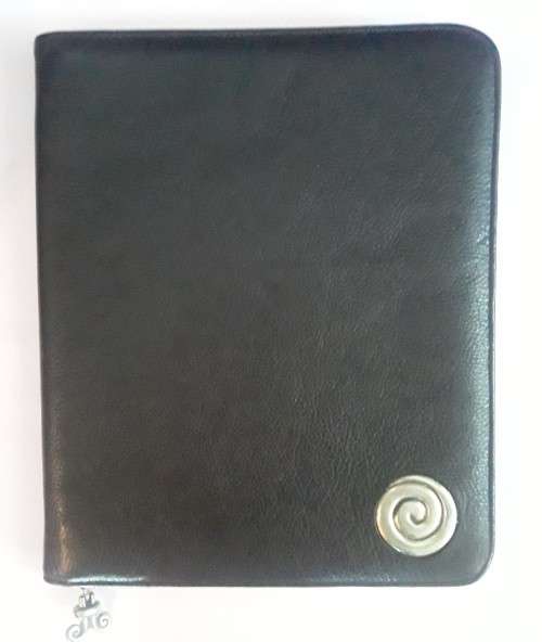 Original Carrol Boyes genuine leather A4 folder