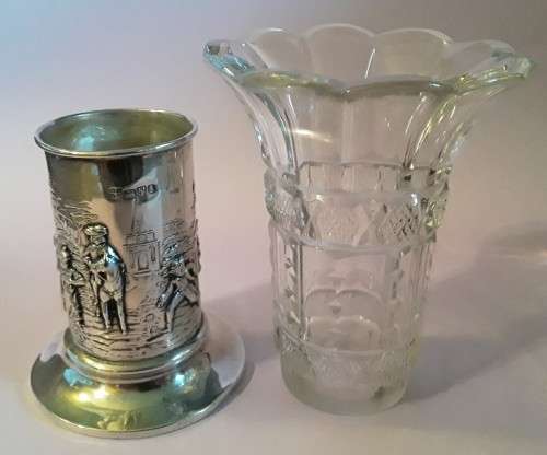 Solid silver Arts and Crafts vase by Nathan and Hayes. Chester, 1904.