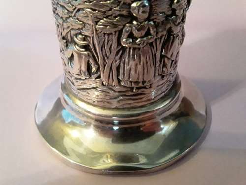 Solid silver Arts and Crafts vase by Nathan and Hayes. Chester, 1904.