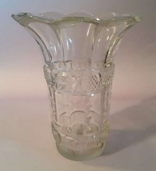 Solid silver Arts and Crafts vase by Nathan and Hayes. Chester, 1904.