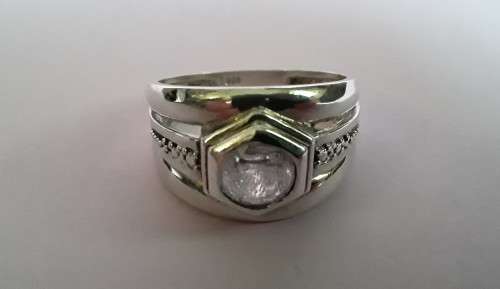 Solid sterling silver cyclops ring with clear stone