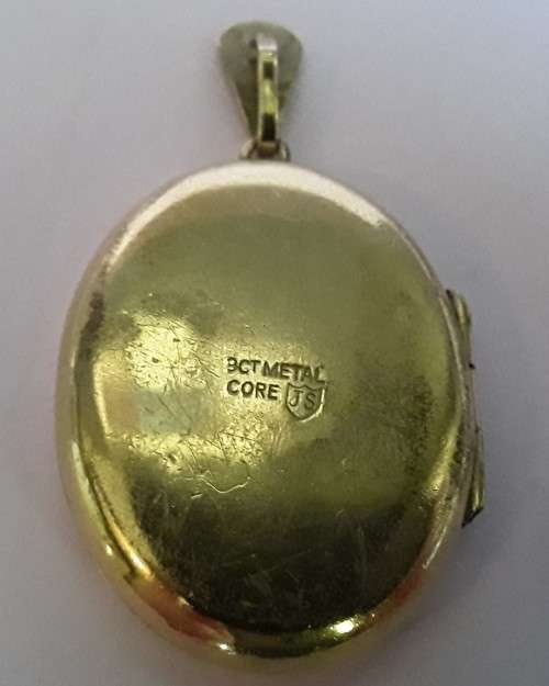 Vintage 9ct Gold Metal Core Oval Locket by Joseph Smith, Birmingham.