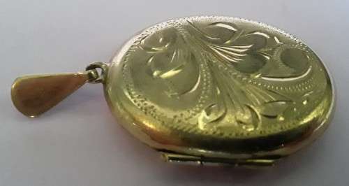 Vintage 9ct Gold Metal Core Oval Locket by Joseph Smith, Birmingham.