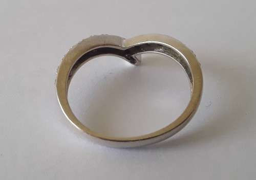 Designer solid sterling silver wishbone ring. Size: N (17mm)