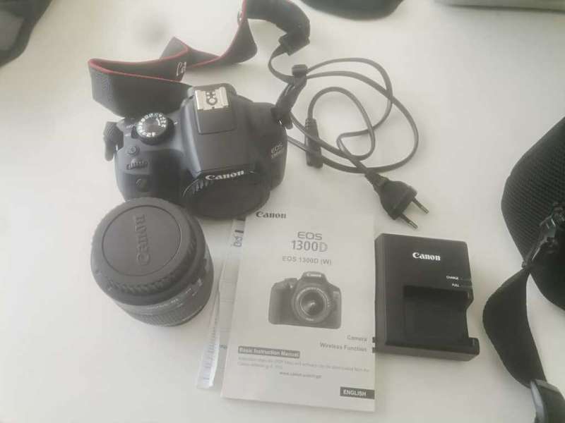 Canon EOS 1300D