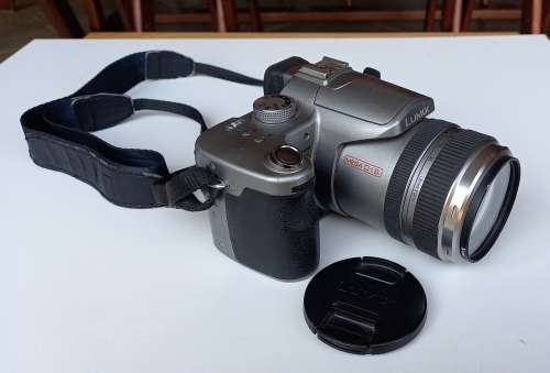 PANASONIC Digital camera LUMIX, 12x optical zoom, 101 Megapixels