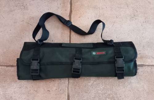 BBQ/Braai Tool Set in green roll-up canvas 45x45cm.