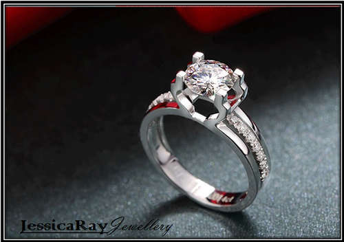 Sterling Silver Ring with  Solitaire, Transcending Cubic Zirconia - USA SIZE 6