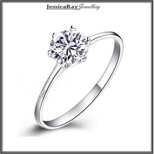 6 Prong Solitaire Cubic Zirconia Set in Silver - USA SIZE 9