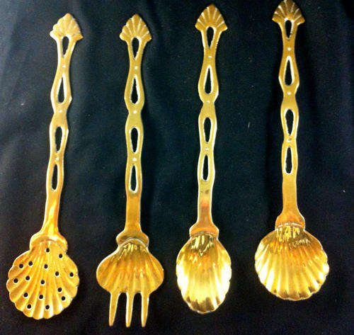 Brass Serving SET - Never used for anything else but hanging on a wall