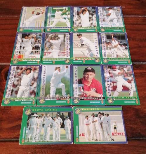 Big Collection of 1992/1993/1994 Cricket Cards