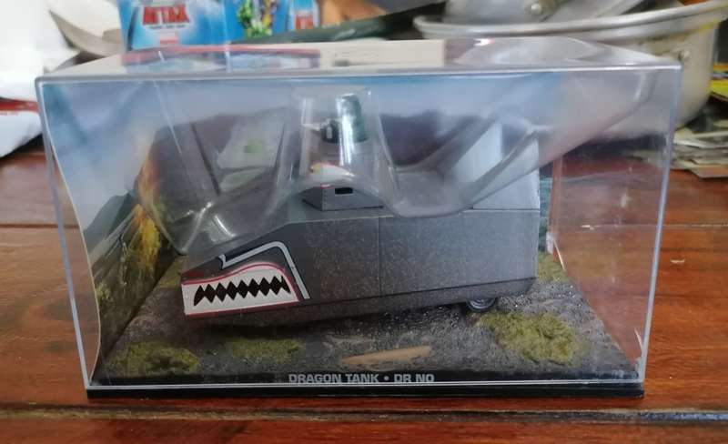 James Bond Car Collection - Dragon Tank - Dr. No