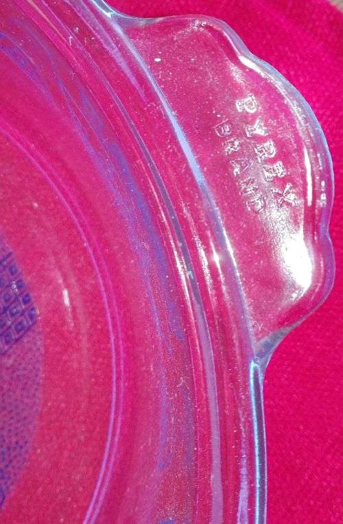 BLUE WILLOW GLASS PYREX DISH WITH LID