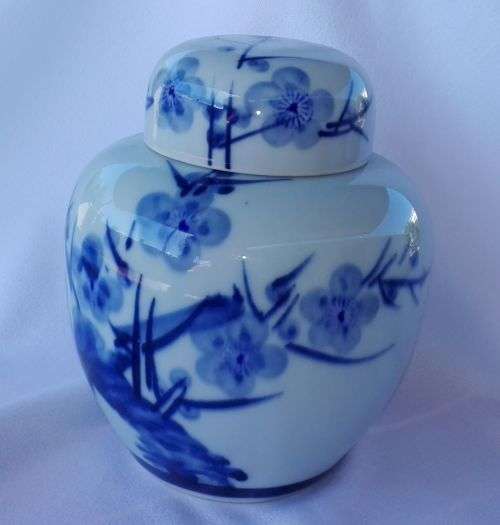 GINGER POT WITH LID