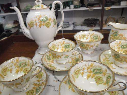 ROYAL ALBERT COFFEE SET