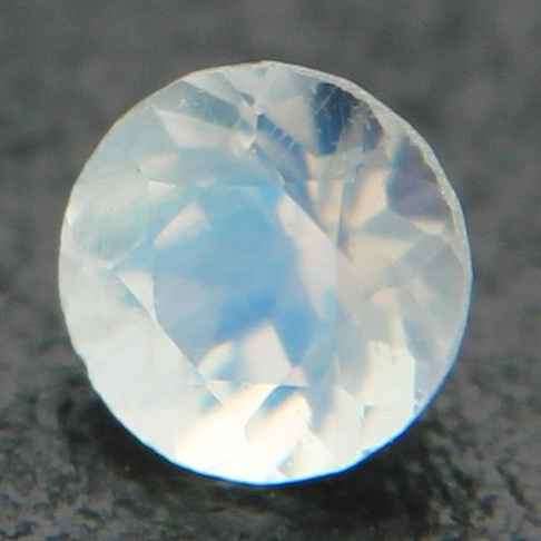 Natural Mined Round Moonstone 3.00mm 0.110cts