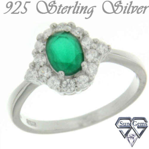 Solid 925 Sterling Silver & CZ ring size #7 + 2.74g