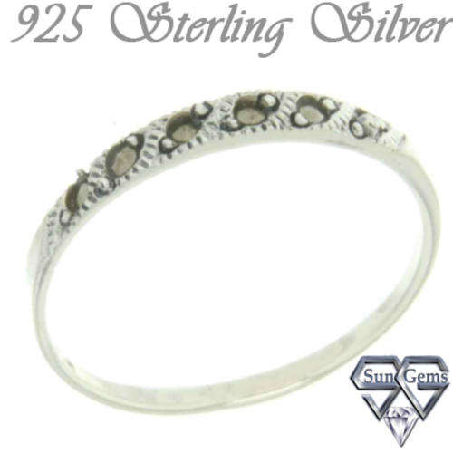 Solid 925 Sterling Silver & Marcazite ring #8 & 0.92g