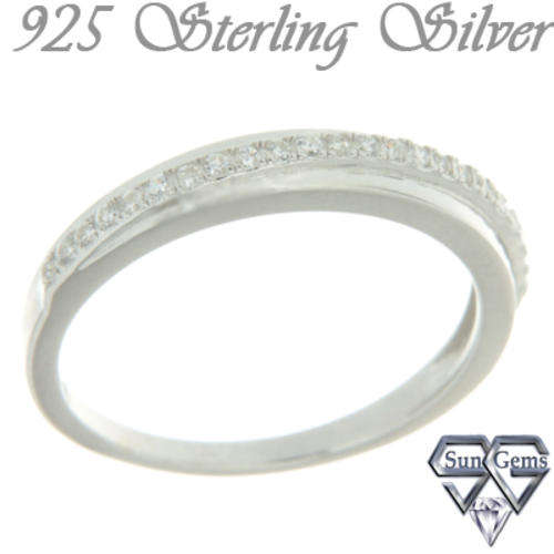 Solid 925 Sterling Silver & CZ ring #6 & 1.49g