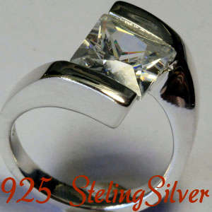 Solid 925 Sterling Silver & Russian created diamond ring size 8# + 8.66g