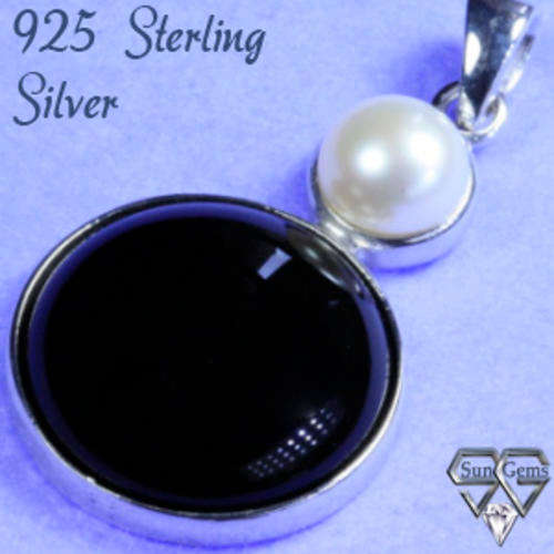 Solid 925 Sterling Silver & Onyx + Pearl pendant 38mm + 5.92g