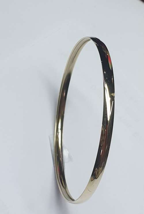 9ct Yellow Gold Bangle