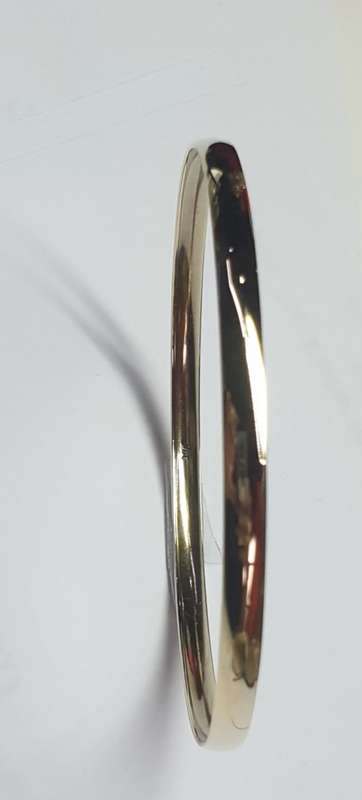 9ct Yellow Gold Bangle