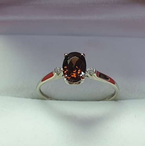 9ct White Diamond&Gold Smokey Quartz Ring
