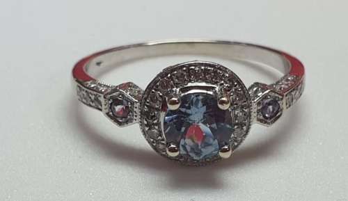 9ct White Gold Diamond Ring