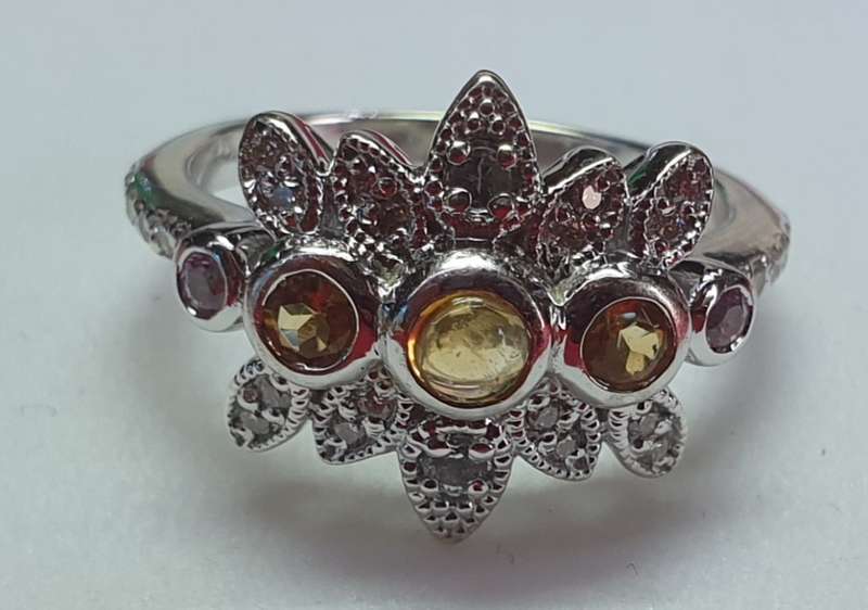 9ct White Gold Diamond Ring