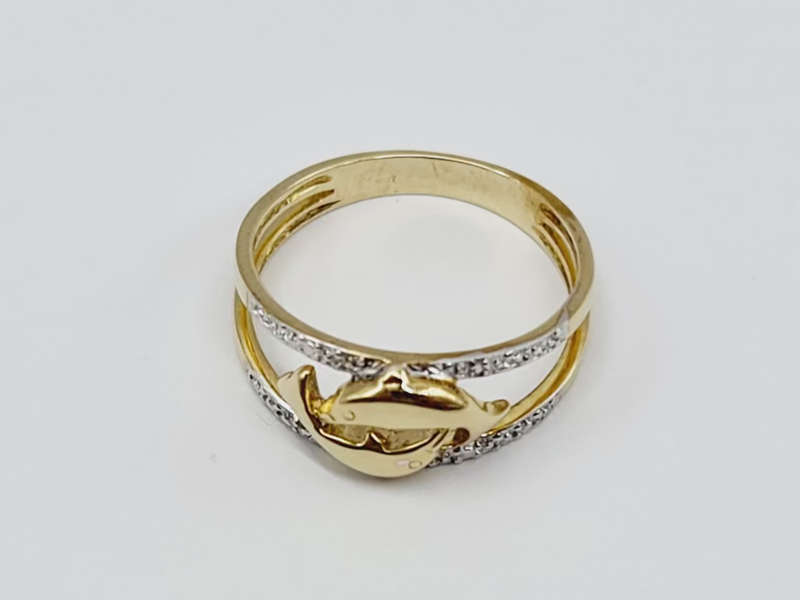9ct YELLOW GOLD RING