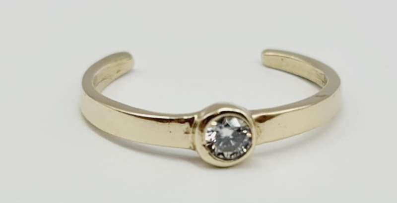 9ct YELLOW GOLD TOE RING