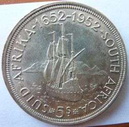 1952 SOUTH AFRICA 5 SHILLING SILVER COIN.