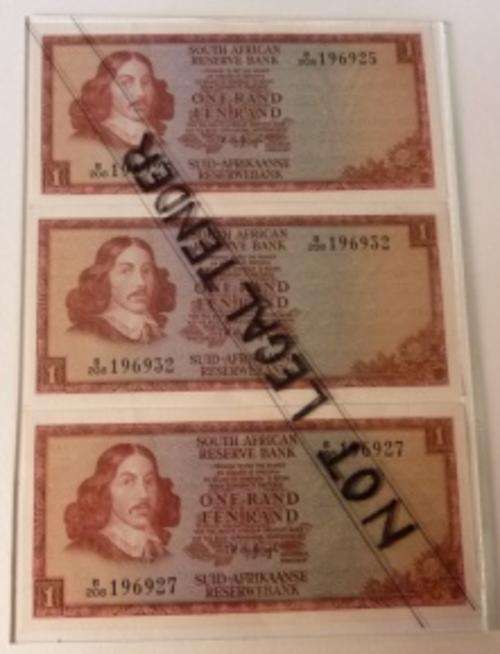 3x SOUTH AFRICA RESERVE BANK ONE RAND NOTE - UNC.