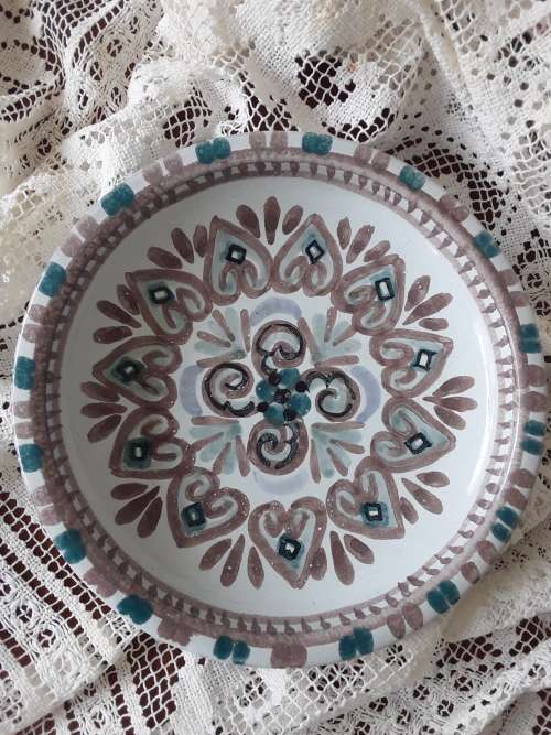 THE OLD JAR POTTERY ~ FABULOUR Vintage Wall Plate!