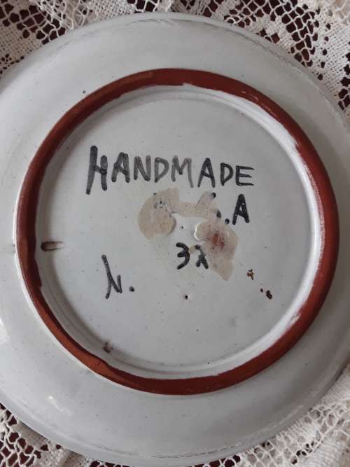 THE OLD JAR POTTERY ~ FABULOUR Vintage Wall Plate!