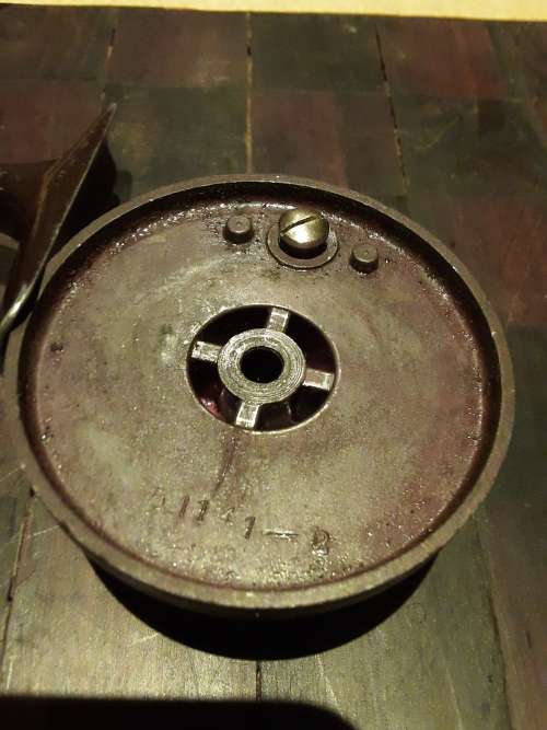 Large vintage Point Sportsman 570 Reel AND vintage Daiwa model 7500 ~ BOTH 1 Bid!!!