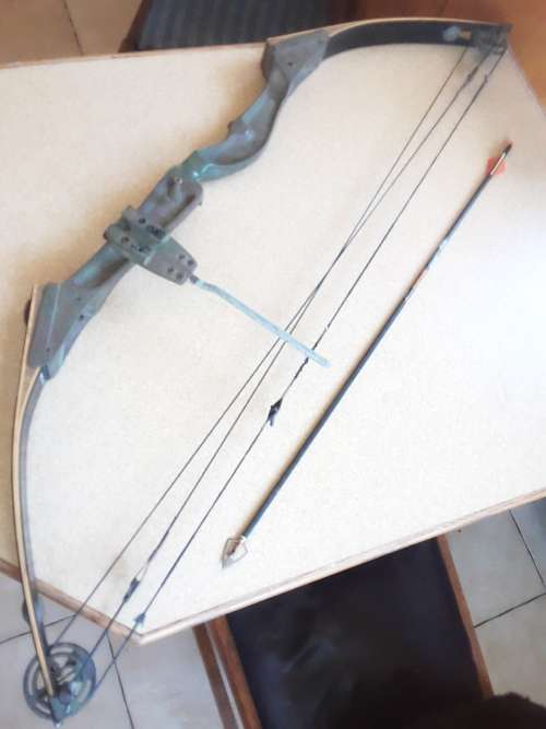 BARGAIN!!! Vintage Compound Bow by Michael Sarnitz (Austria)Saco - Super Magnum!! circa 80's