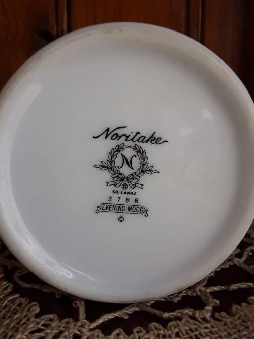 *NORITAKE* Evening Mood Creamer* with silver rim ~ Excellent condition!!