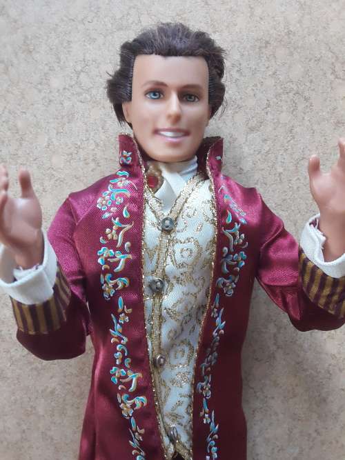 HANDSOME!! Scarce! Vintage KEN doll With hair!! (circa 1997) + extra ~1 Bid!!