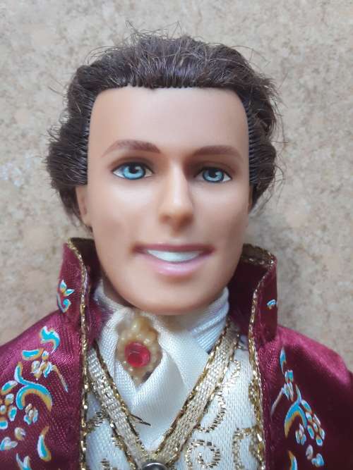 HANDSOME!! Scarce! Vintage KEN doll With hair!! (circa 1997) + extra ~1 Bid!!