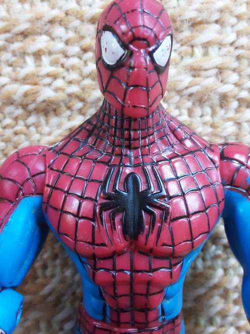 FABULOUS FIND!! vintage SPIDERMAN Action Figure!! MARVEL (c)2010