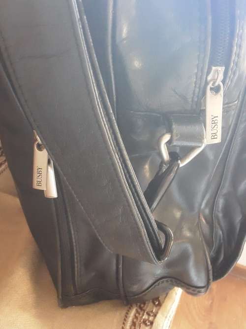 WOW!! BUSBY Full Leather Folio Executive Laptop Carry Bag!!!