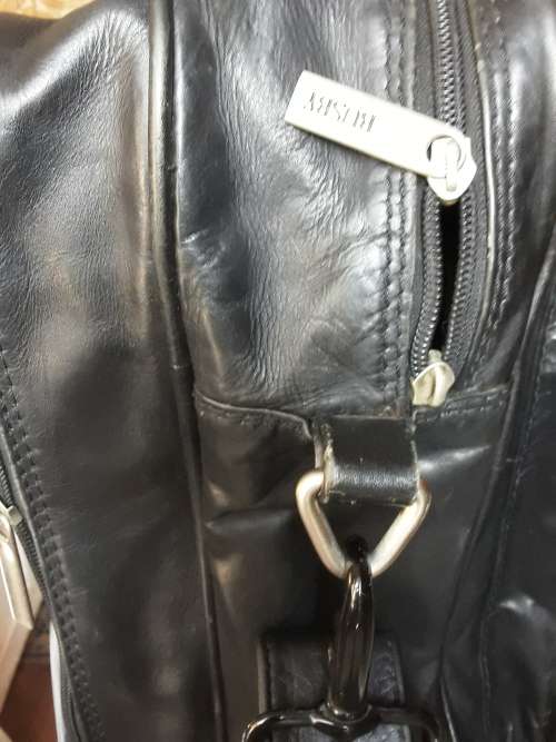 WOW!! BUSBY Full Leather Folio Executive Laptop Carry Bag!!!