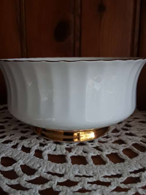 EXQUISITE!! Gold on White PARAGON Creamer & Sugar bowl ~ both 1 price!!