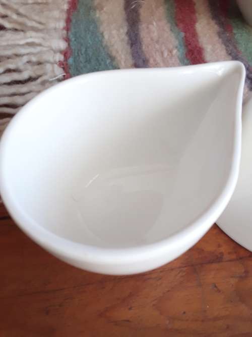 ABSOLUTELY Fantastic!! MAXWELL & WILLIAMS *White Basics* Tea Set! 1 Bid + Free sugarspoon