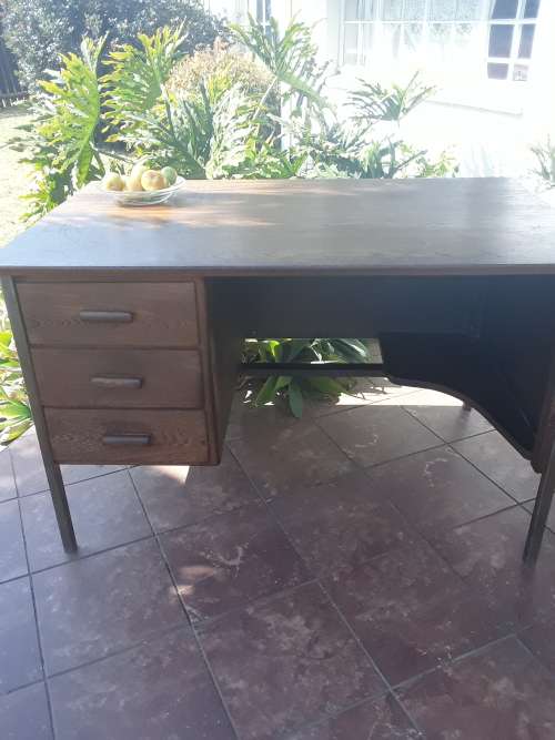 RETRO PARTRIDGE~Wood DESK ~ Vinyl sides 3 Drawers CUTE!!!