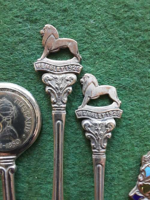 FABULOUS COLLECTION!! 10x Vintage T Spoons ~ All 1 Bid!