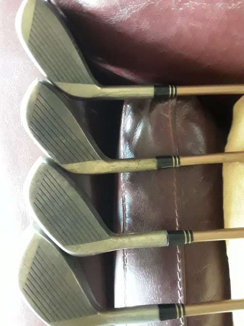 4 Vintage GARY PLAYER *ANVIL* Golf Clubs CLASSIC + Original Clubs socks!!