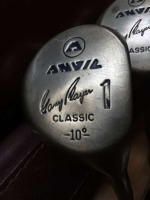 4 Vintage GARY PLAYER *ANVIL* Golf Clubs CLASSIC + Original Clubs socks!!